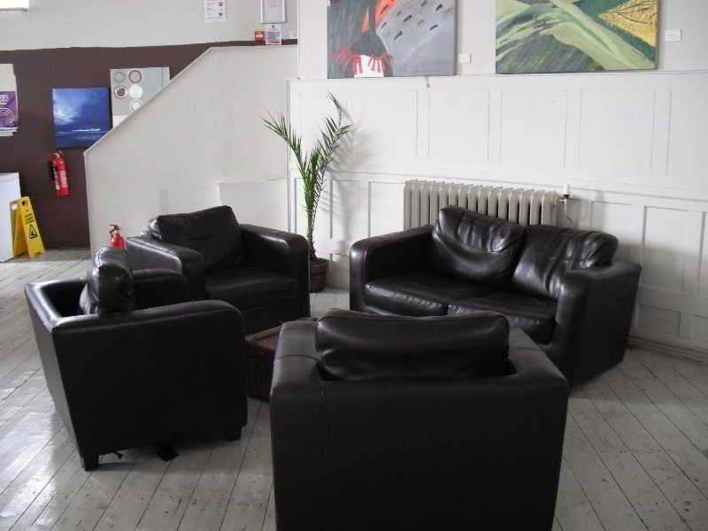 Art Roch Hostel Edinburg Exteriör bild